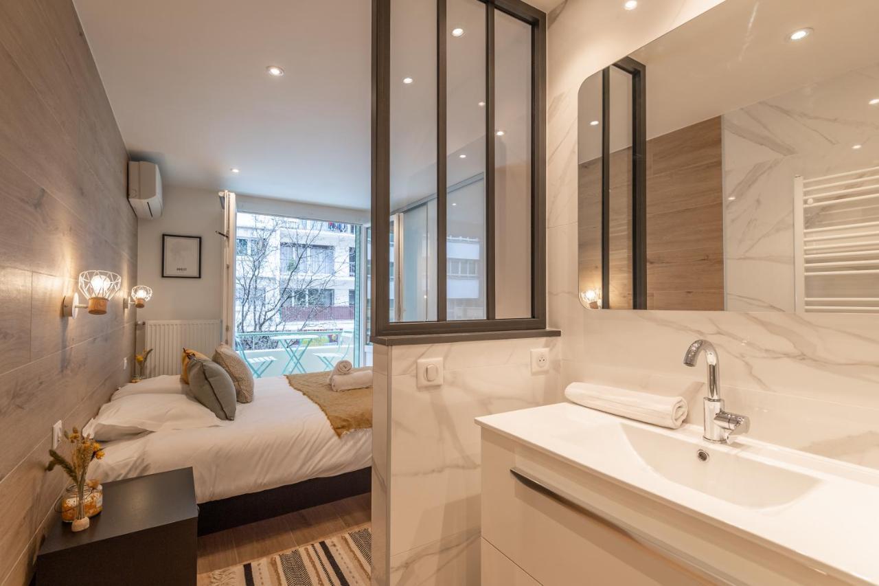 Appartement 7 Rhone Super T2 Renove Avec Place De Parking Privee à Annecy Extérieur photo